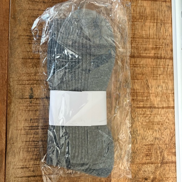 Jenni Kayne Cashmere Socks Grey NEW - Picture 2 of 3